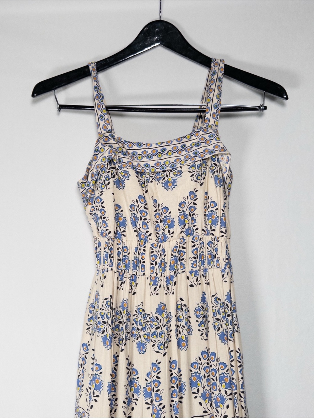 Sincerly Jules Cream Maxi Dress with Blue Floral Border Print - Picture 3 of 5